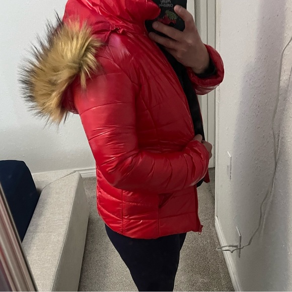 Red puffer jacket S - Picture 3 of 5